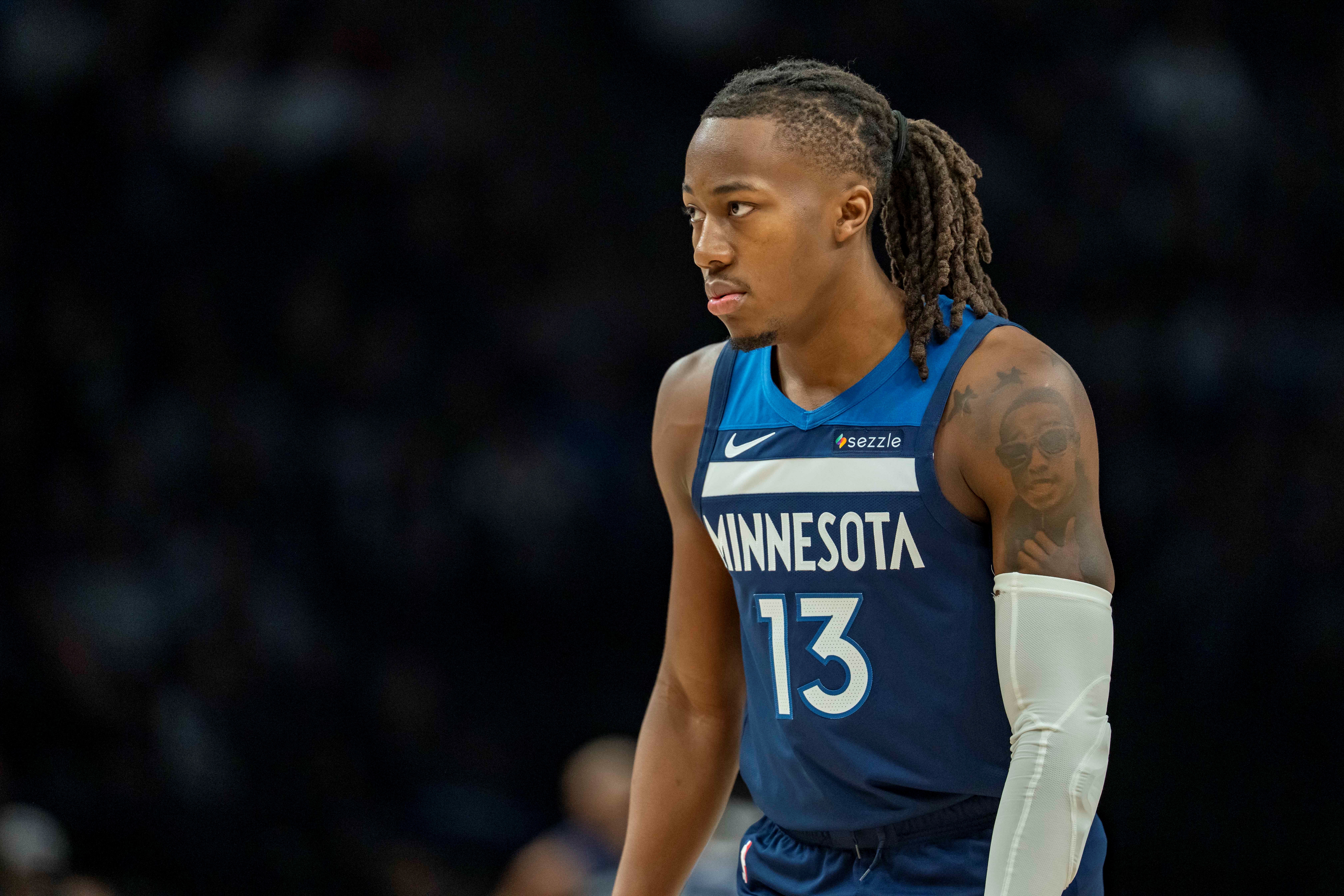 7 GAME下载-森林狼队史打出15分15板10助的球员：道苏姆、加内特、乐福